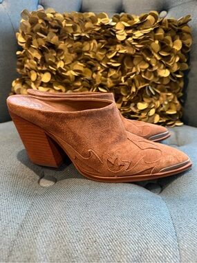 Vince Camuto Greta Western Suede Mule Heel